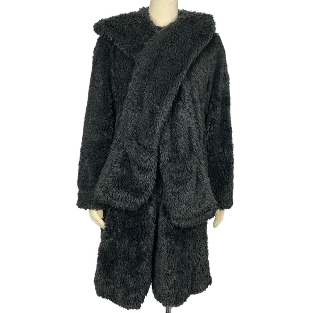 Dawn Levy Tabitha Faux Fur Coat - Picture 3 of 16